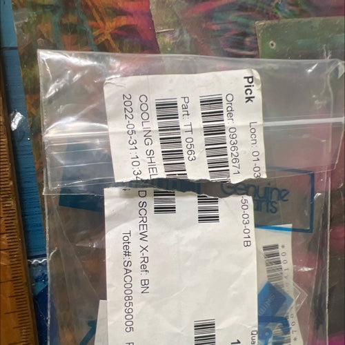 COOLING SHEILD SCREW TT0563